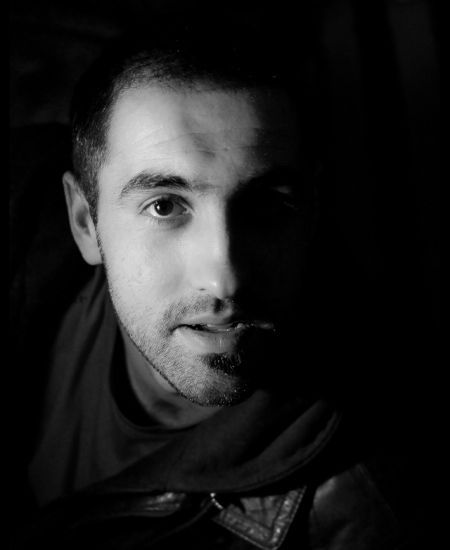 手机被攻击连续收电话